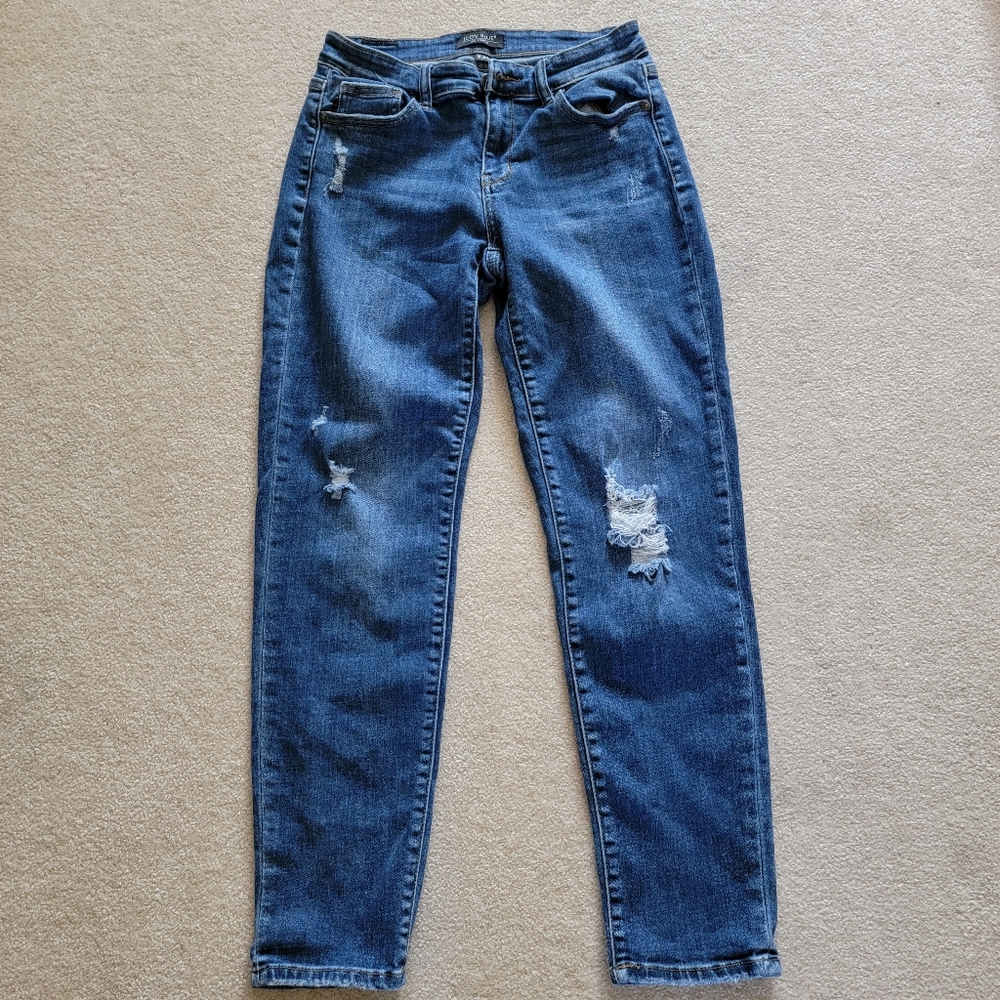 Judy Blue Slim Fit High Waist Jean Tapered Distressed Indigo Size 3/26 JB82204DK